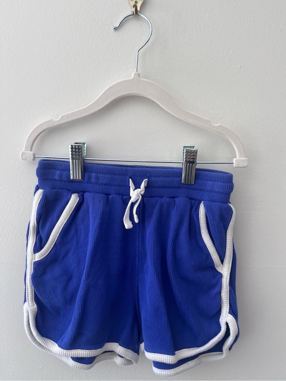 Tea Collection | Piped Gym Shorts in Cosmic Blue | Size 8